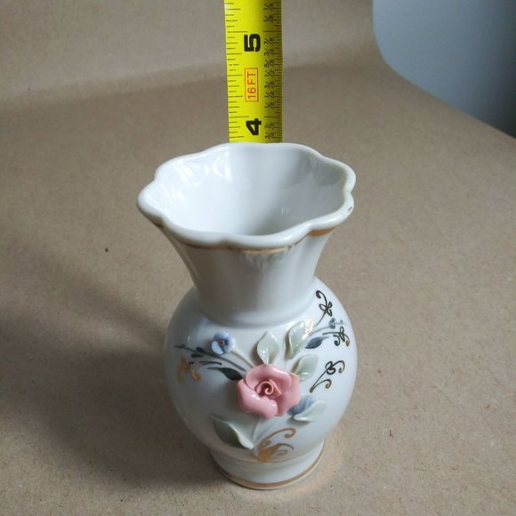 Fenix Porcelain Delicate Flowers 4" Small Vase Kislovodsk Russia - Picture 5 of 5